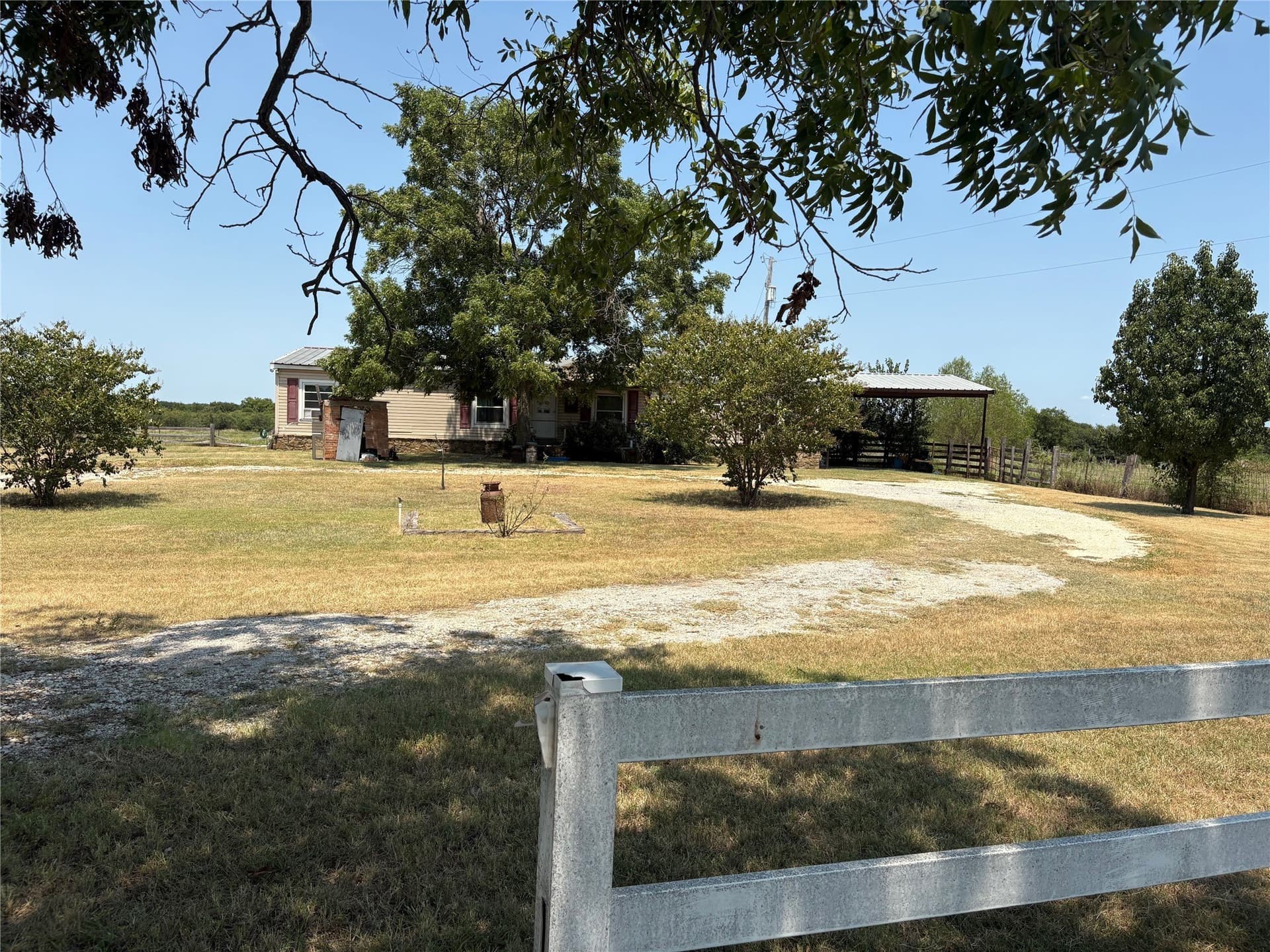 22 acres in Eastland County