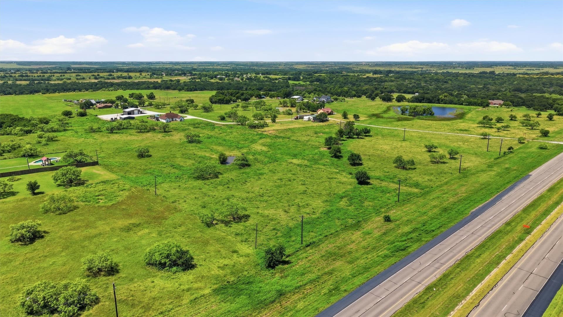 5.93 acres in Grayson County