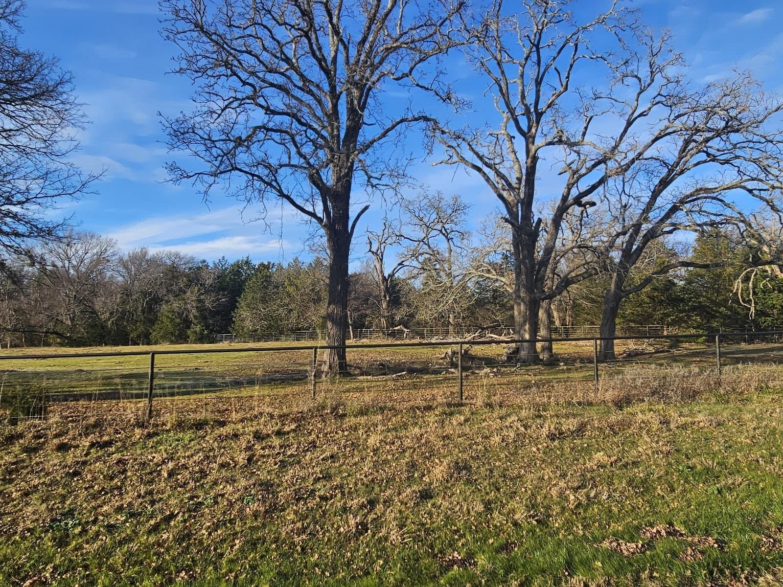 1.25 acres in Hunt County