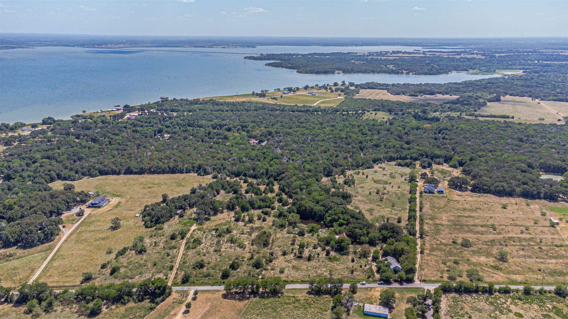 30 acres in Navarro County