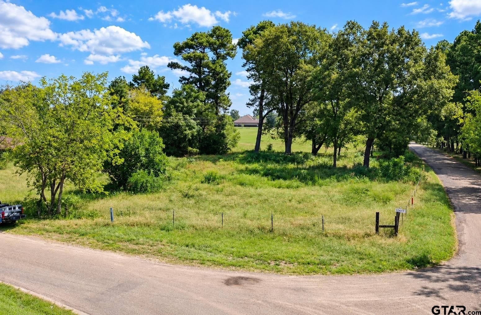 11.4 acres in Titus County
