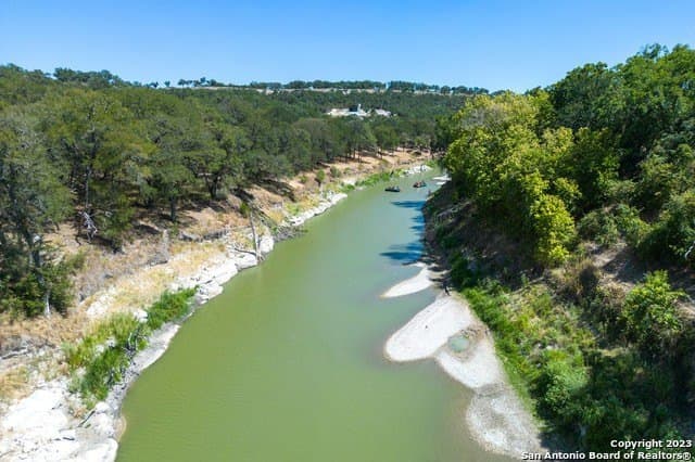 1.32 acres in Comal County