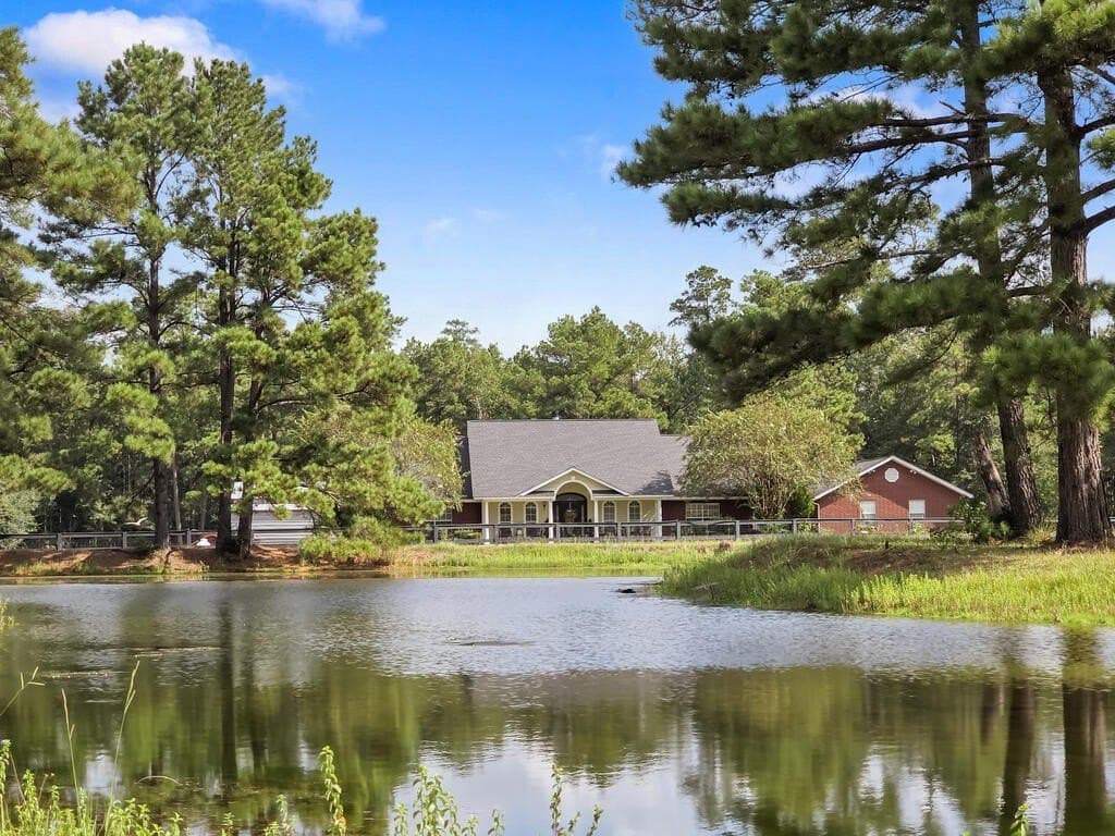 18.94 acres in Texas County