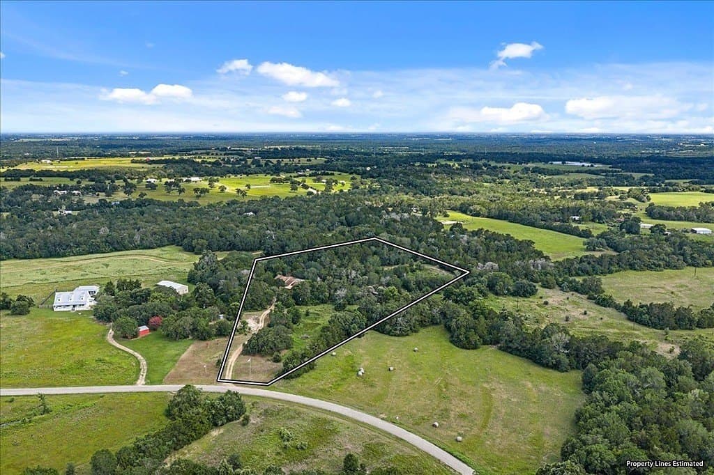7.94 acres in Washington County