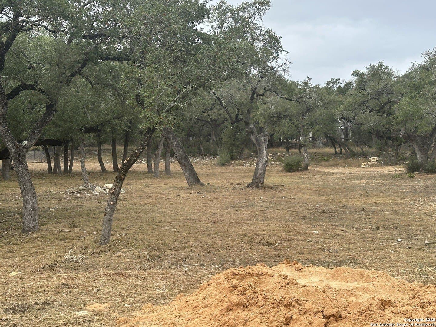1.05 acres in Comal County