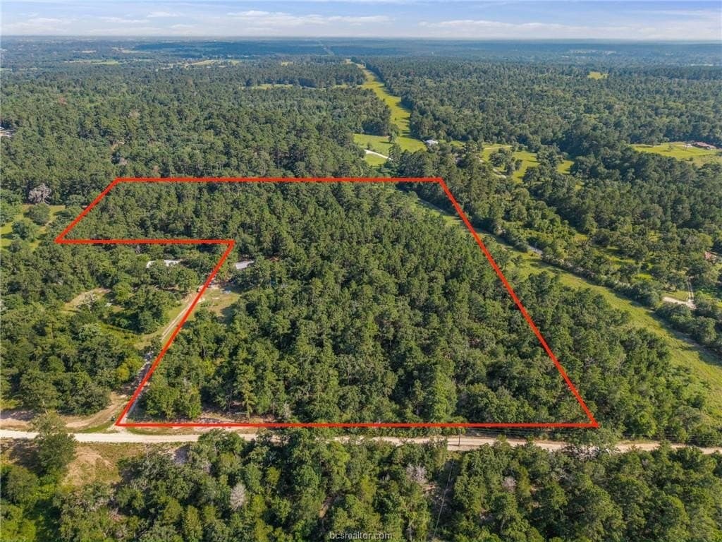 12 acres in Grimes County