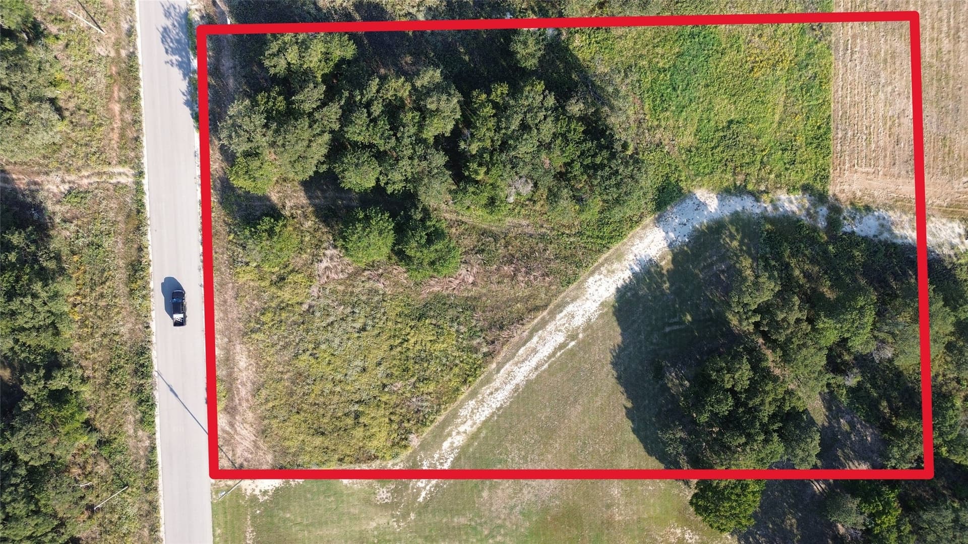 2.01 acres in Hood County