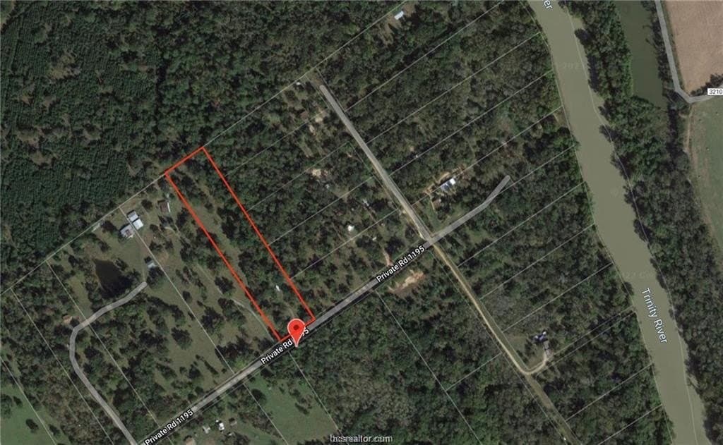 4.92 acres in Leon County