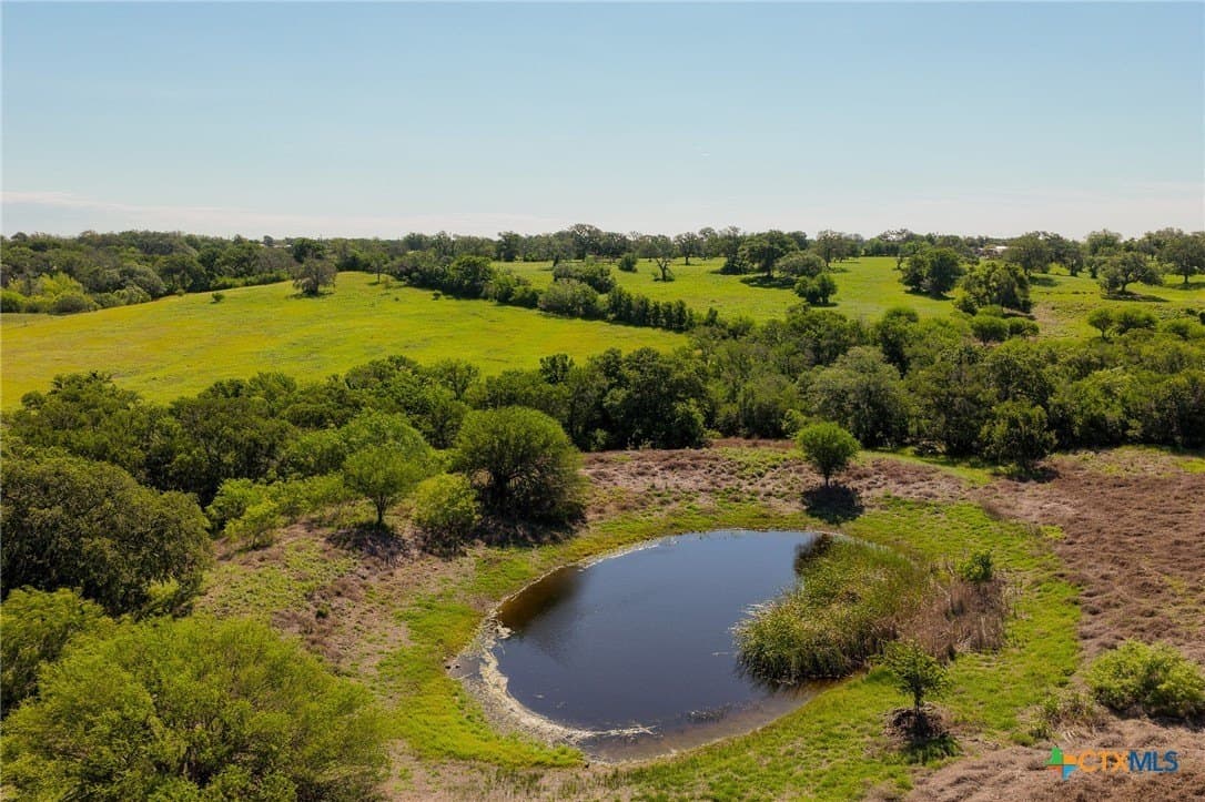 35 acres in Guadalupe County