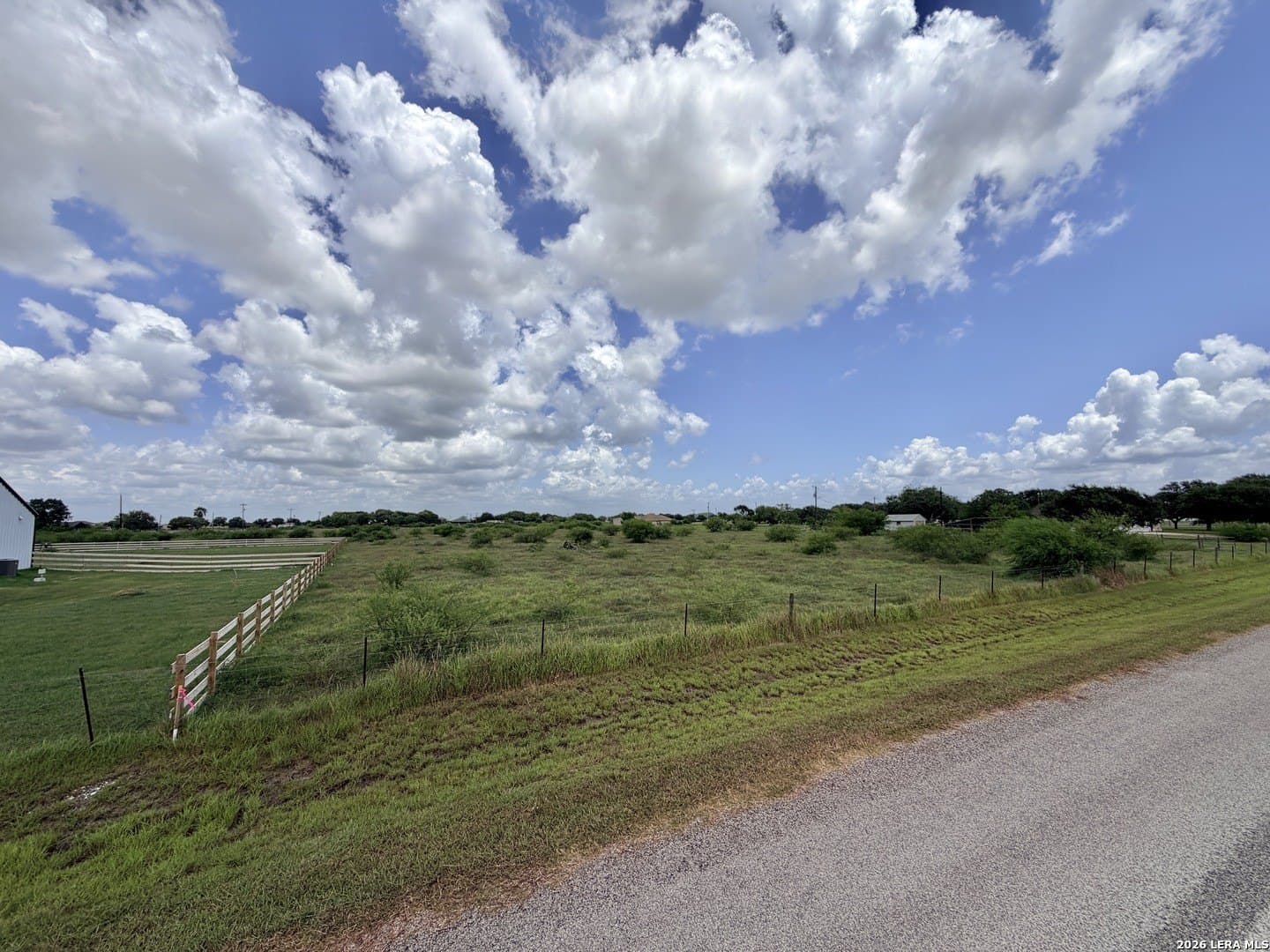 1.6 acres in Calhoun County