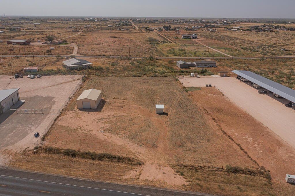 2 acres in Andrews County