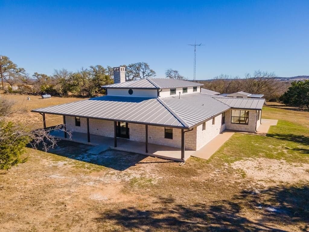 13.35 acres in Gillespie County