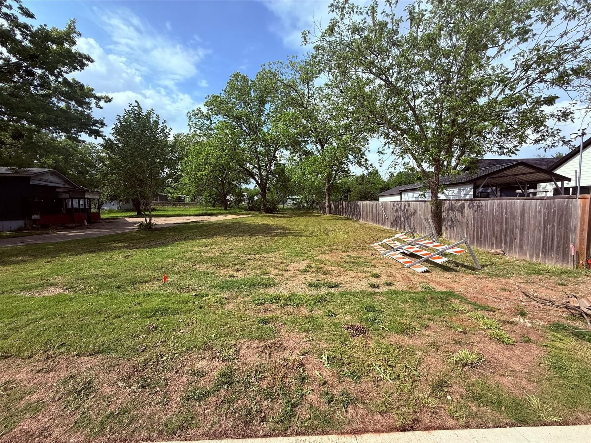 0.17 acres in Grayson County