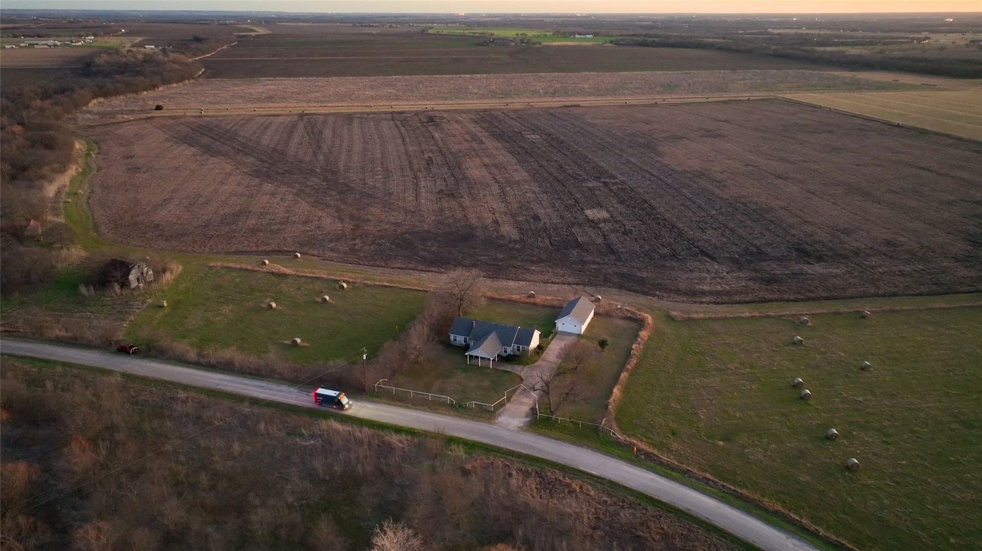11 acres in Johnson County