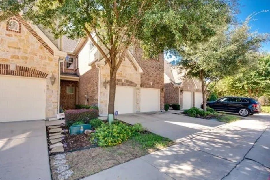 10.46 acres in Dallas County