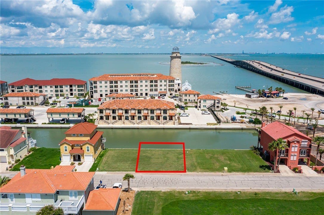 0.08 acres in Nueces County