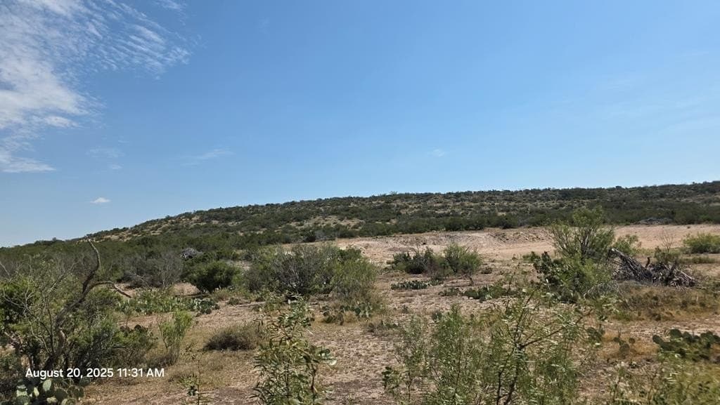 76.4 acres in Val Verde County