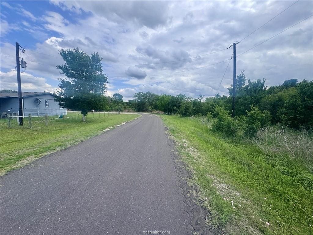 0.25 acres in Burleson County