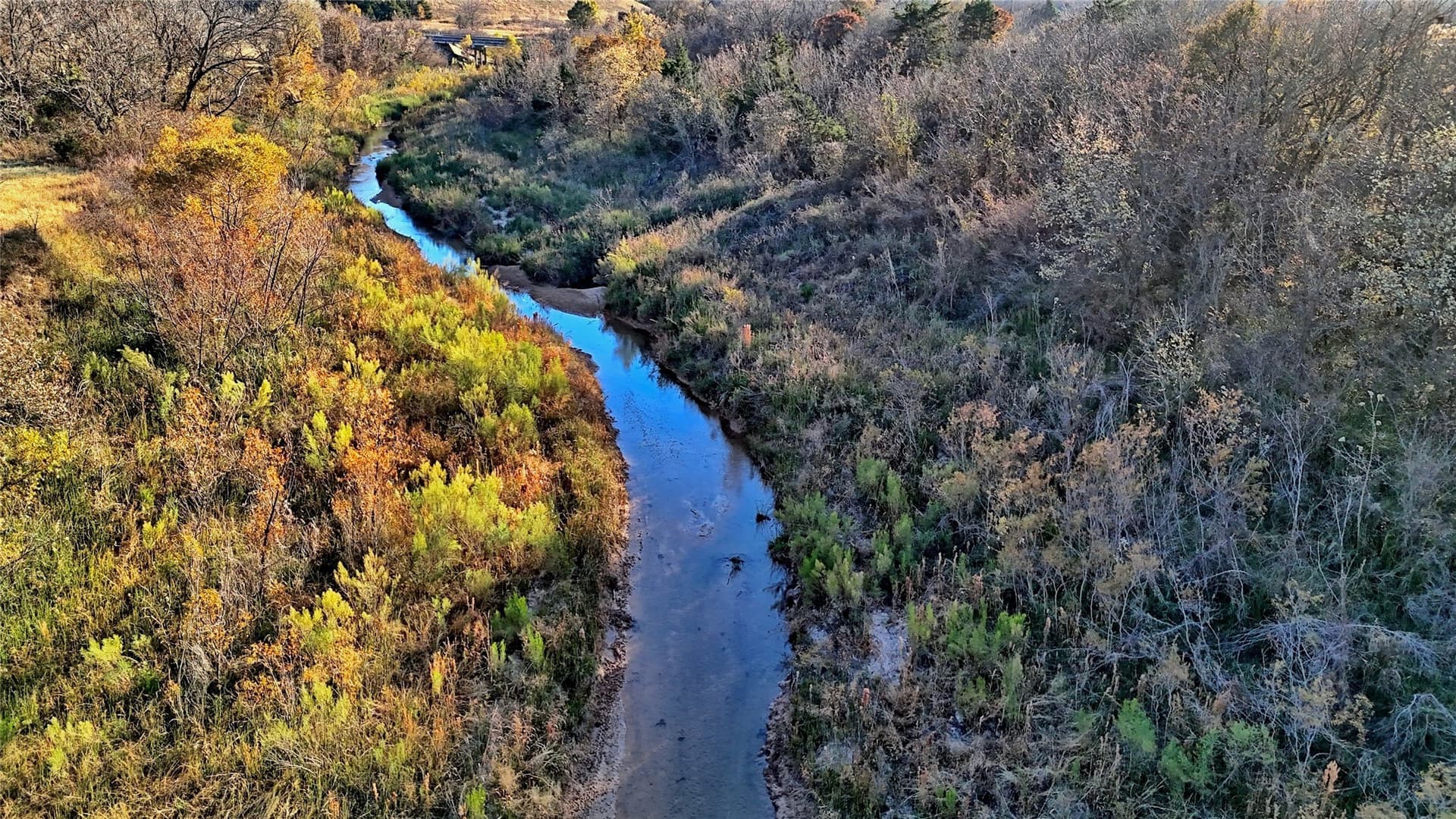 100 acres in Cooke County