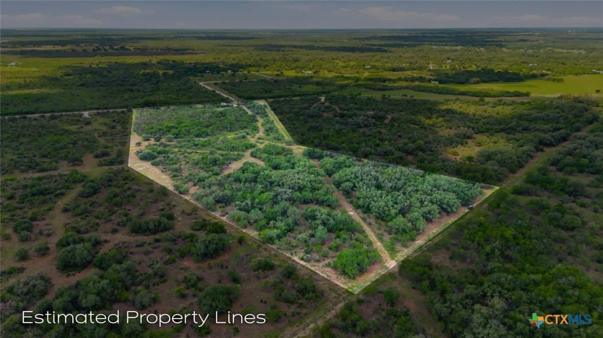 22.72 acres in Goliad County