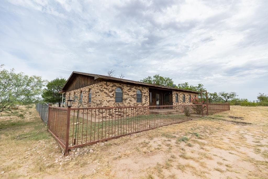 19 acres in Scurry County