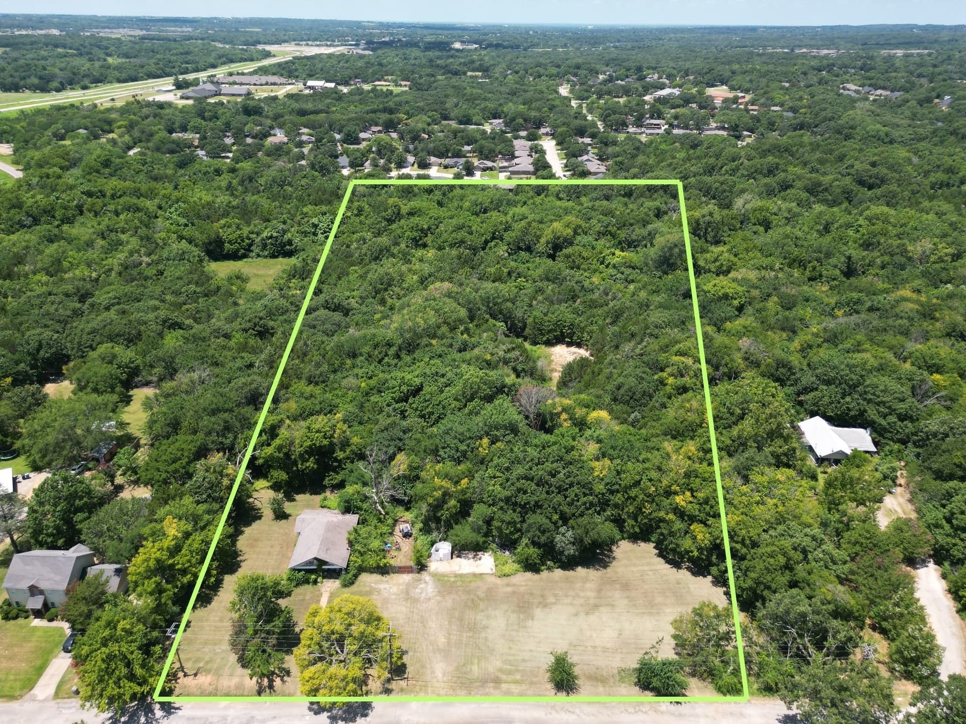 8.36 acres in Grayson County