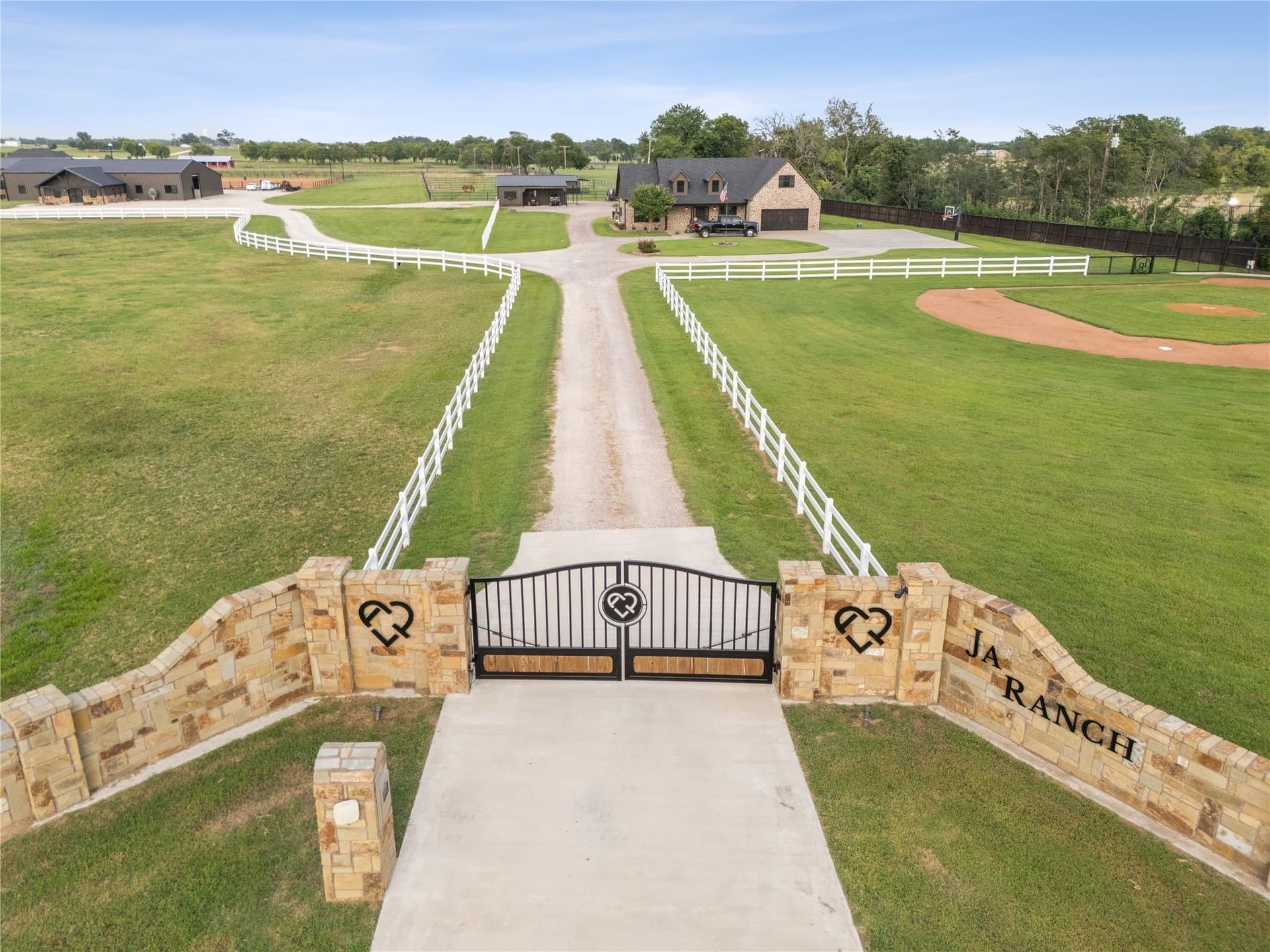 11.96 acres in Grayson County