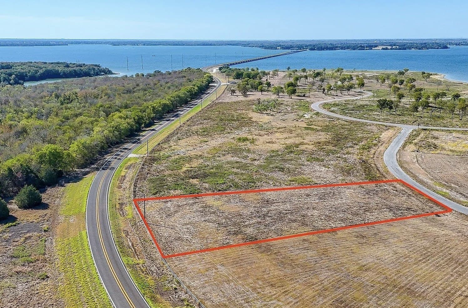1.47 acres in Navarro County