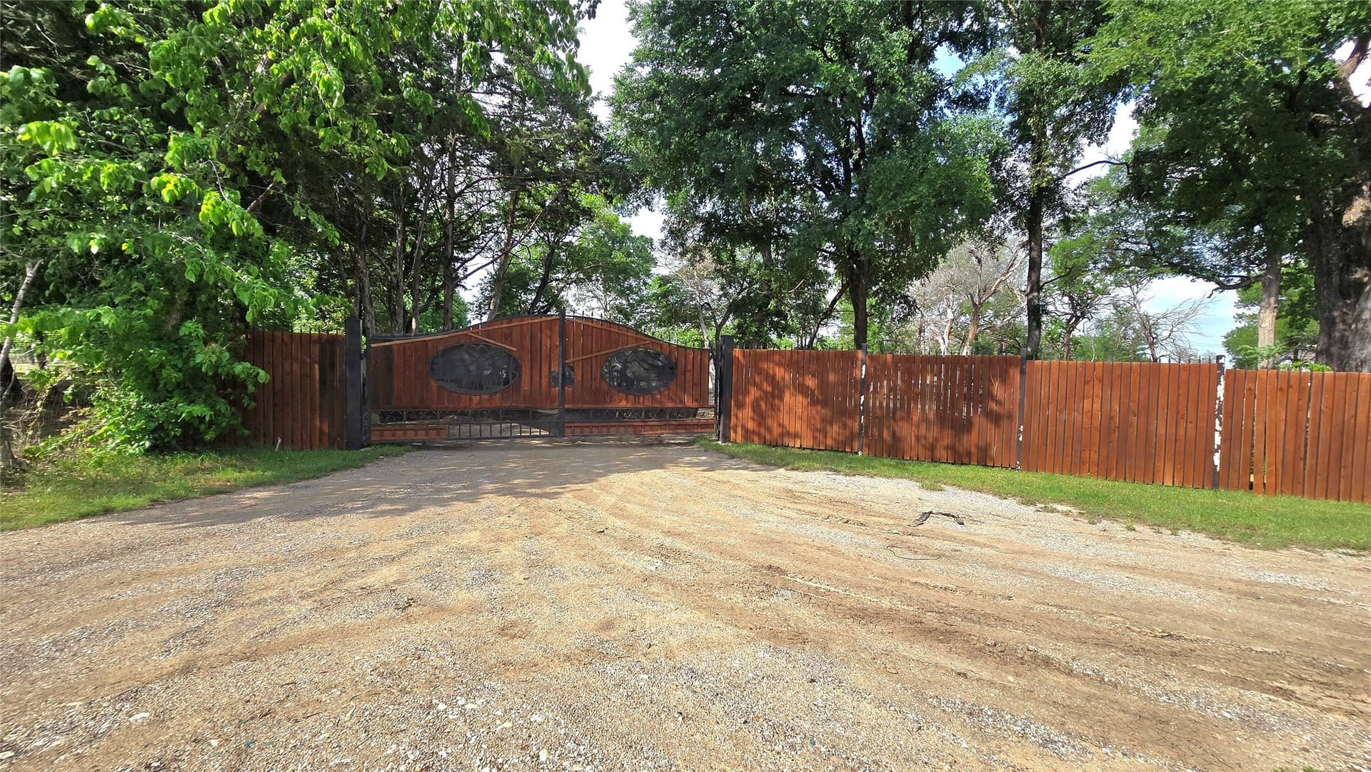 0.99 acres in Dallas County