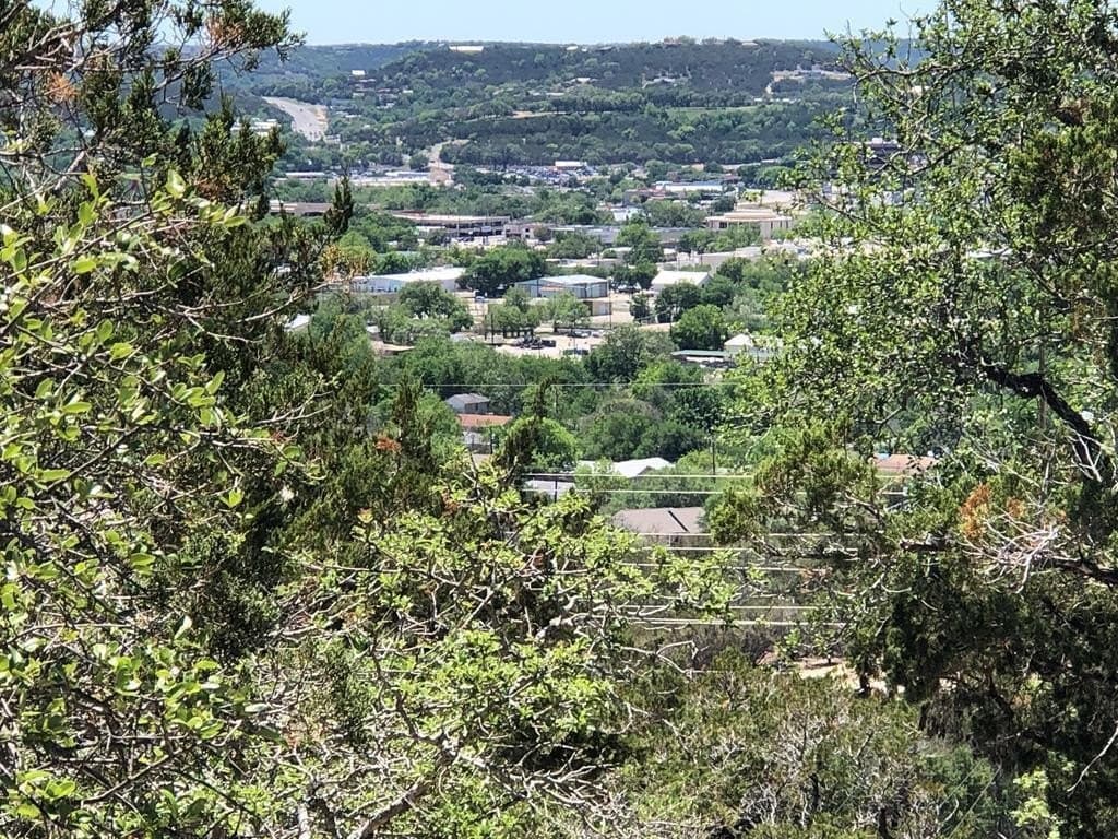 7.96 acres in Kerr County