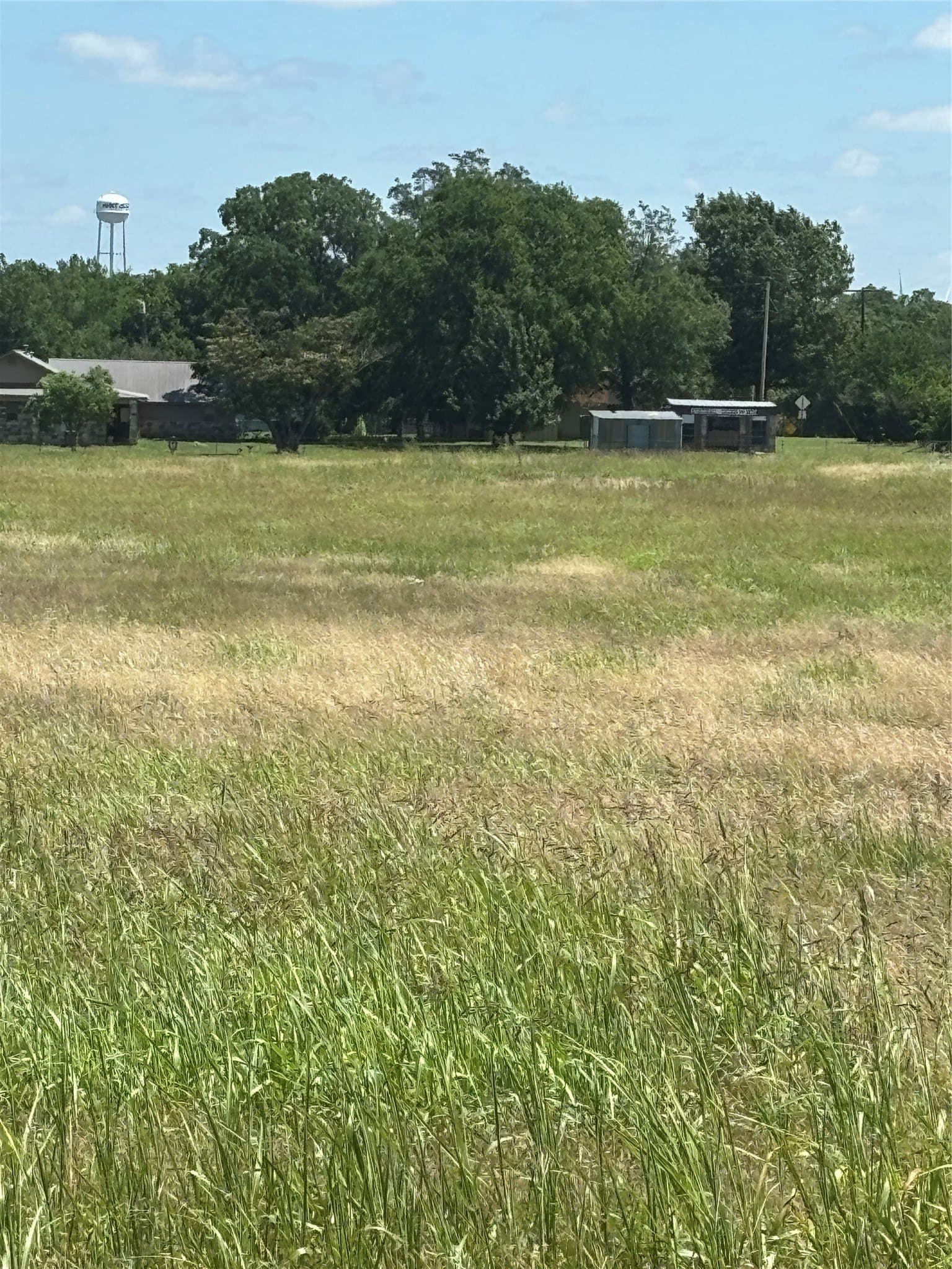 5.87 acres in Montague County