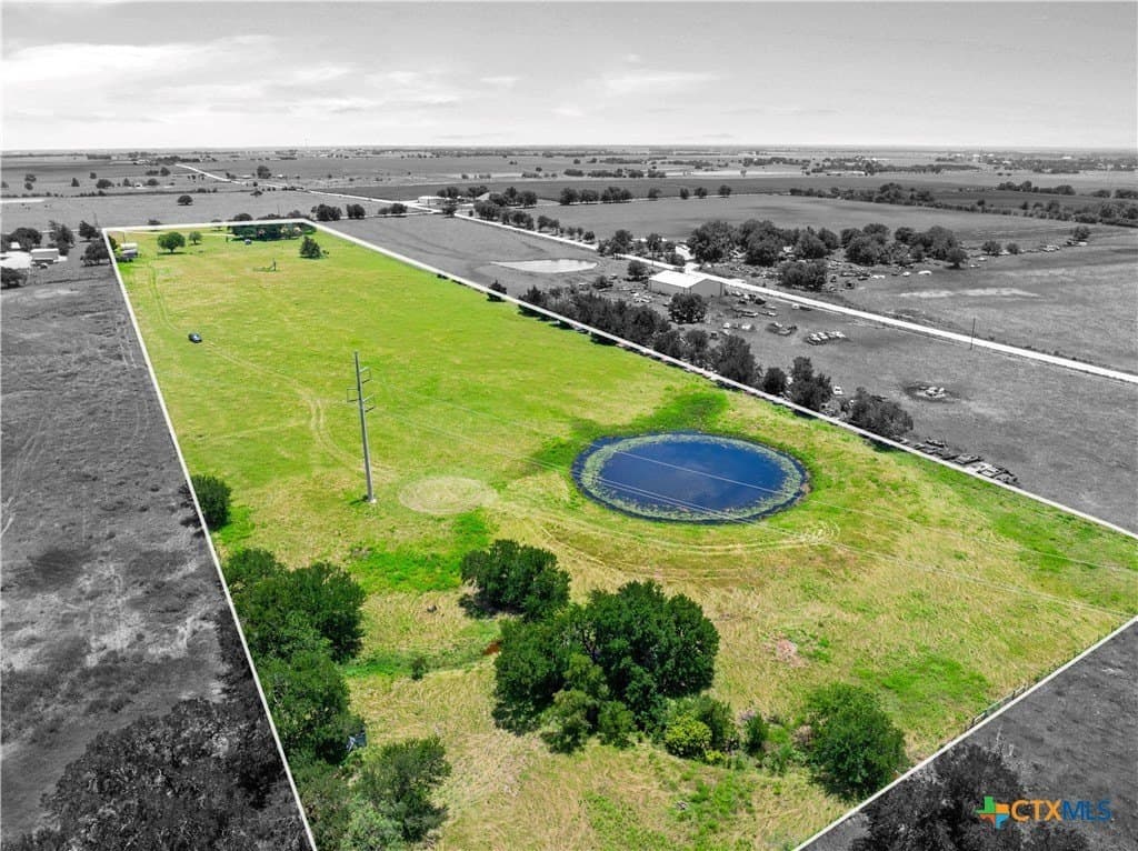 12.1 acres in Bell County