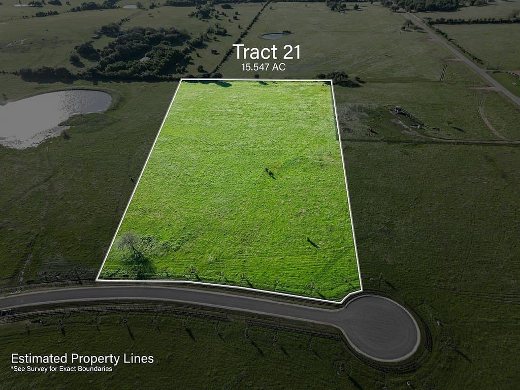 15.55 acres in Fayette County