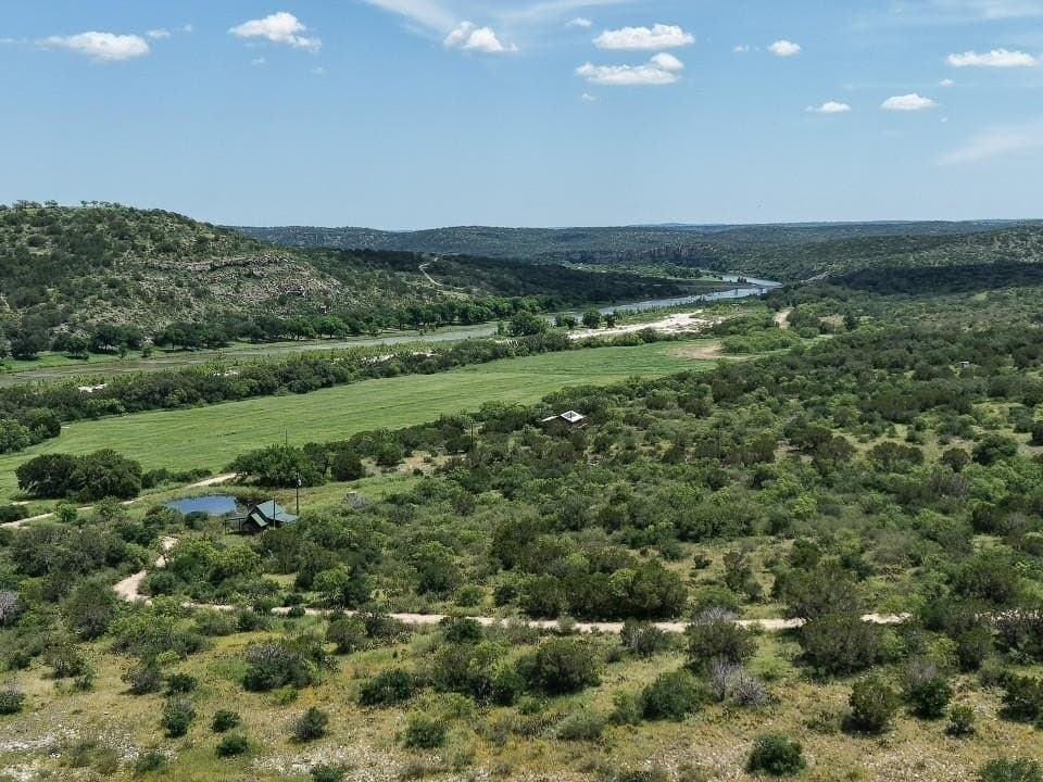 85.04 acres in Mason County