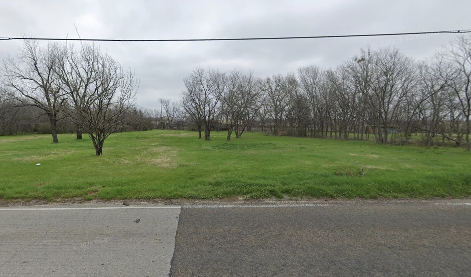 1.21 acres in Navarro County