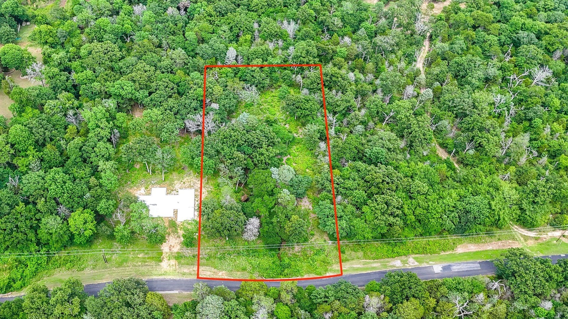 1.1 acres in Freestone County
