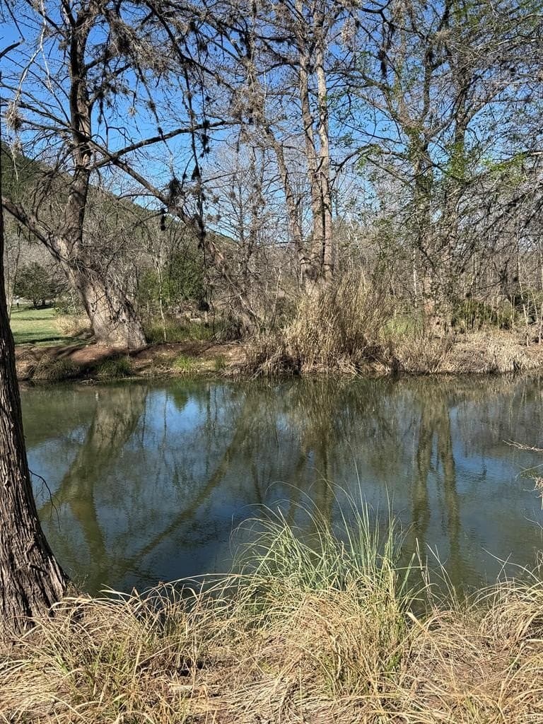 0.49 acres in Bandera County
