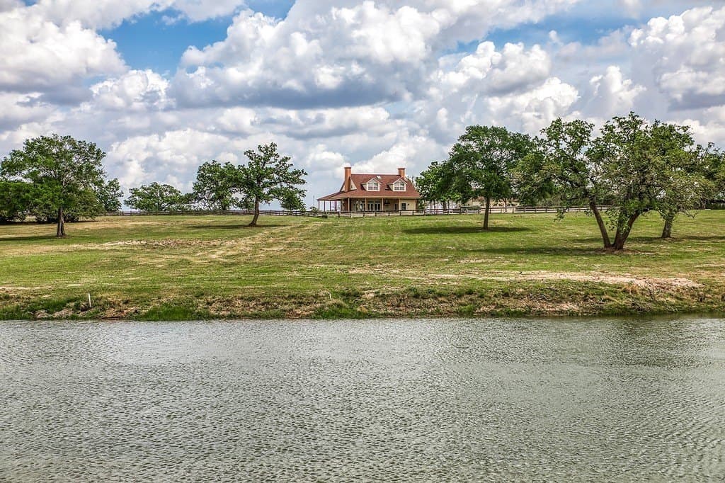 30 acres in Washington County