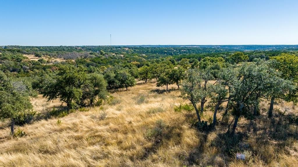 10.09 acres in Gillespie County