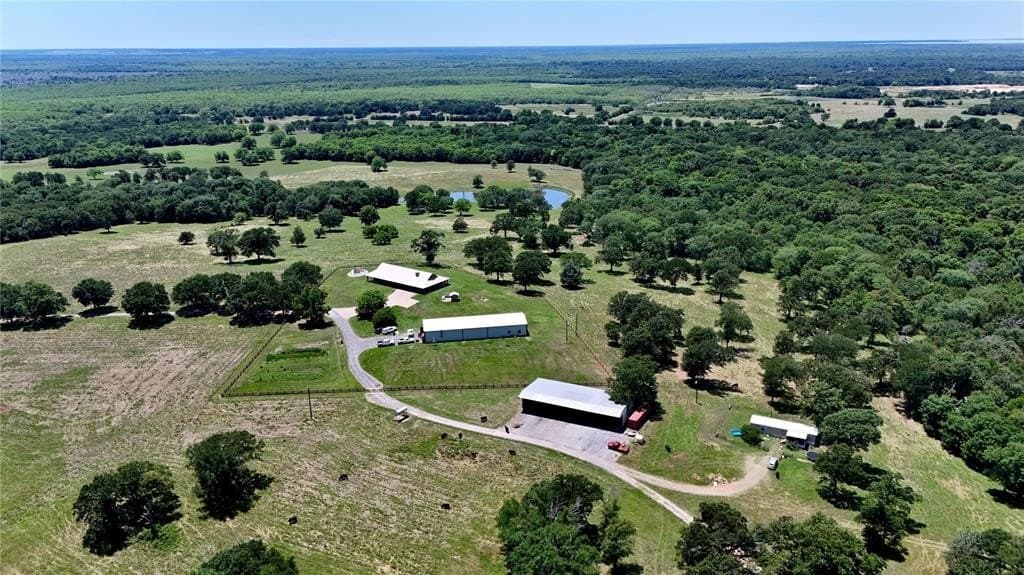 140 acres in Anderson County