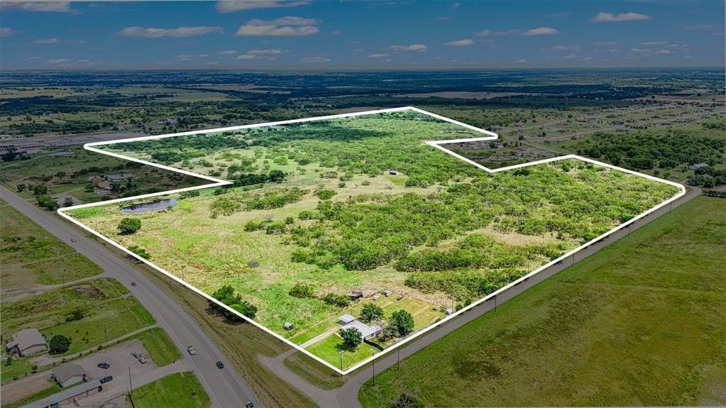 105 acres in Kaufman County
