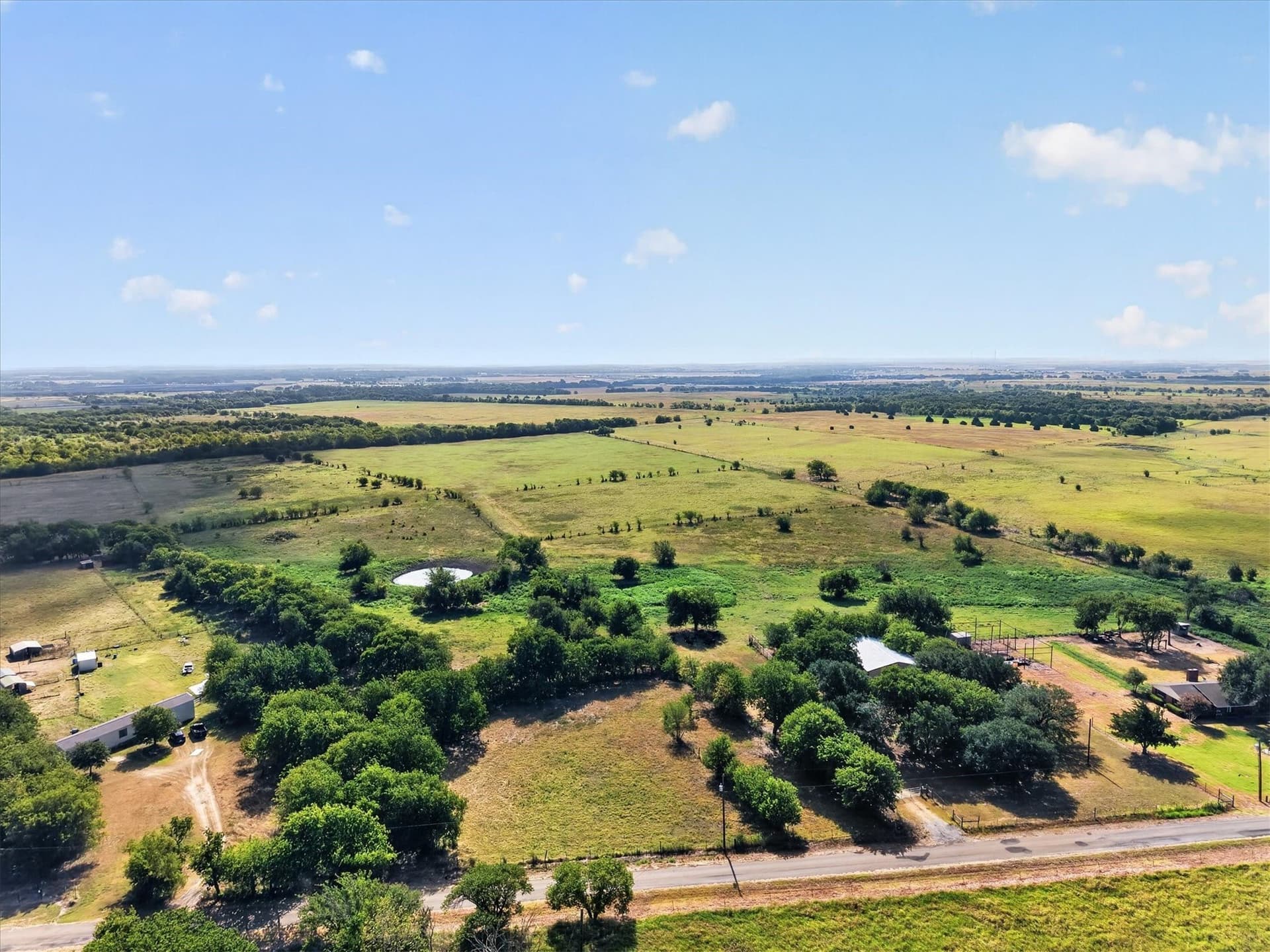 43.88 acres in Ellis County