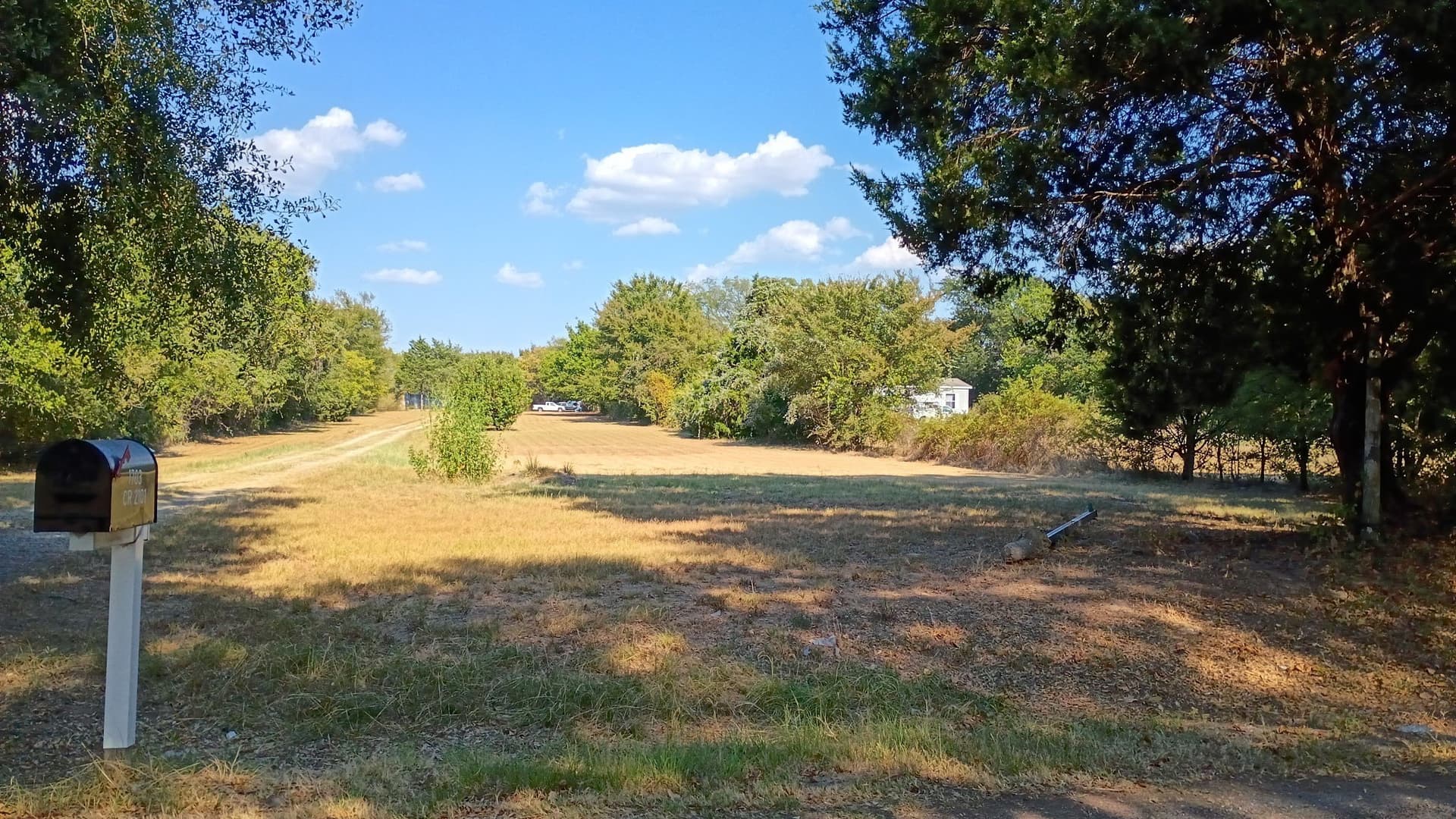 2.26 acres in Henderson County