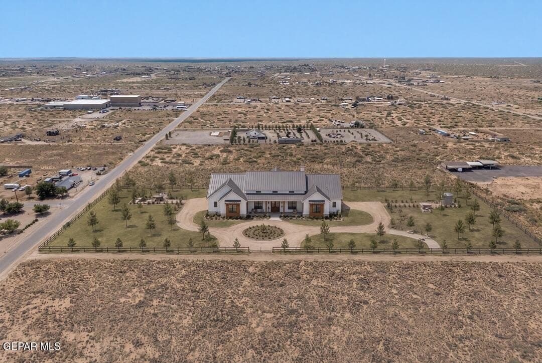 5.04 acres in El Paso County