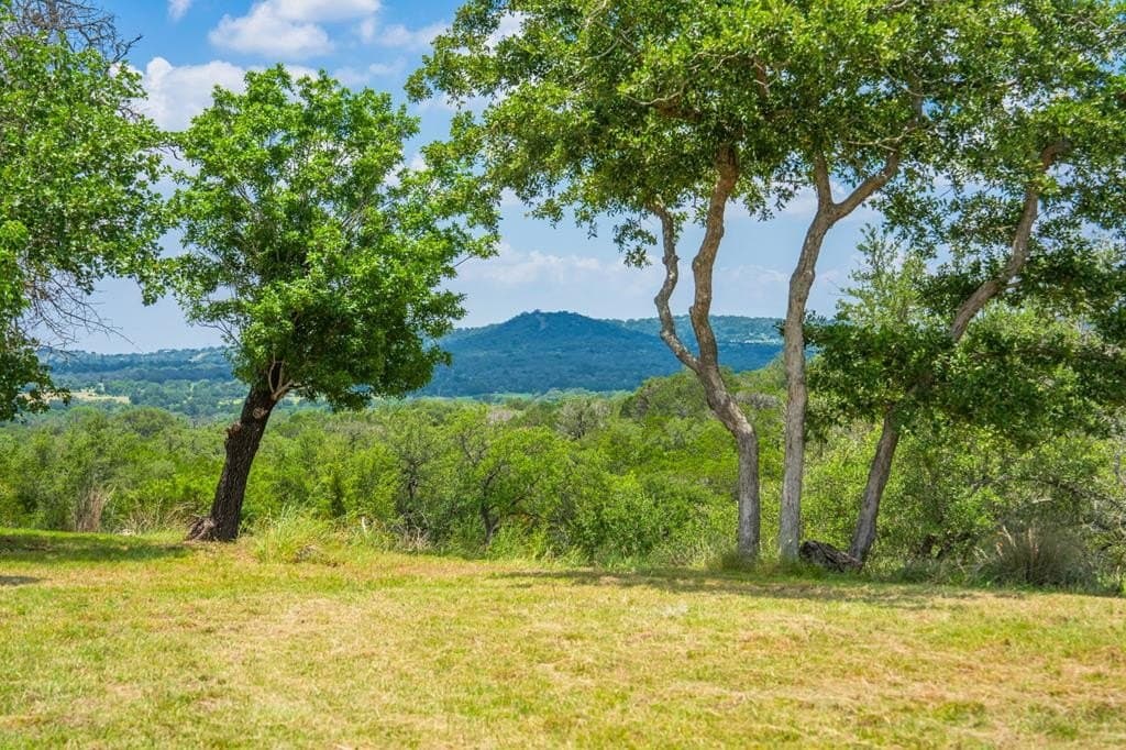 60.18 acres in Kendall County