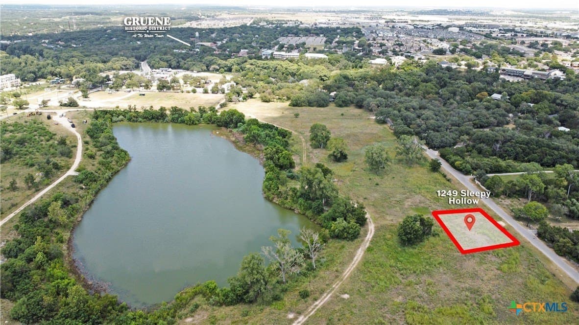 0.24 acres in Comal County