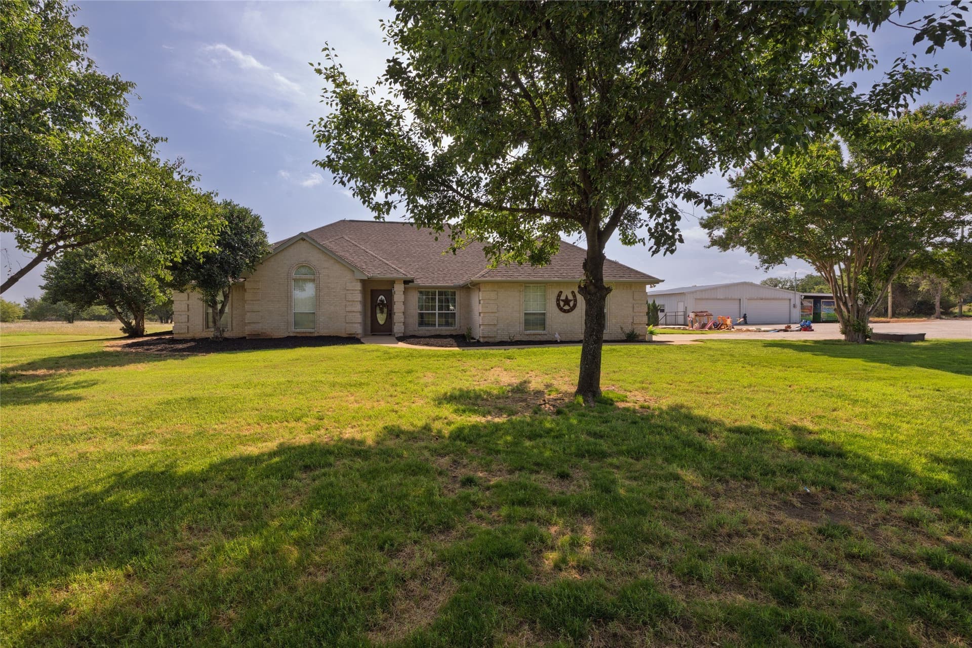 10.98 acres in Somervell County