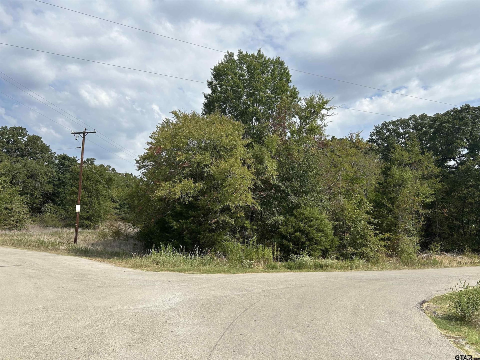 1.41 acres in Kaufman County
