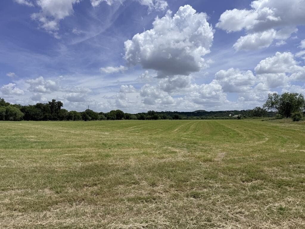 29 acres in Kendall County