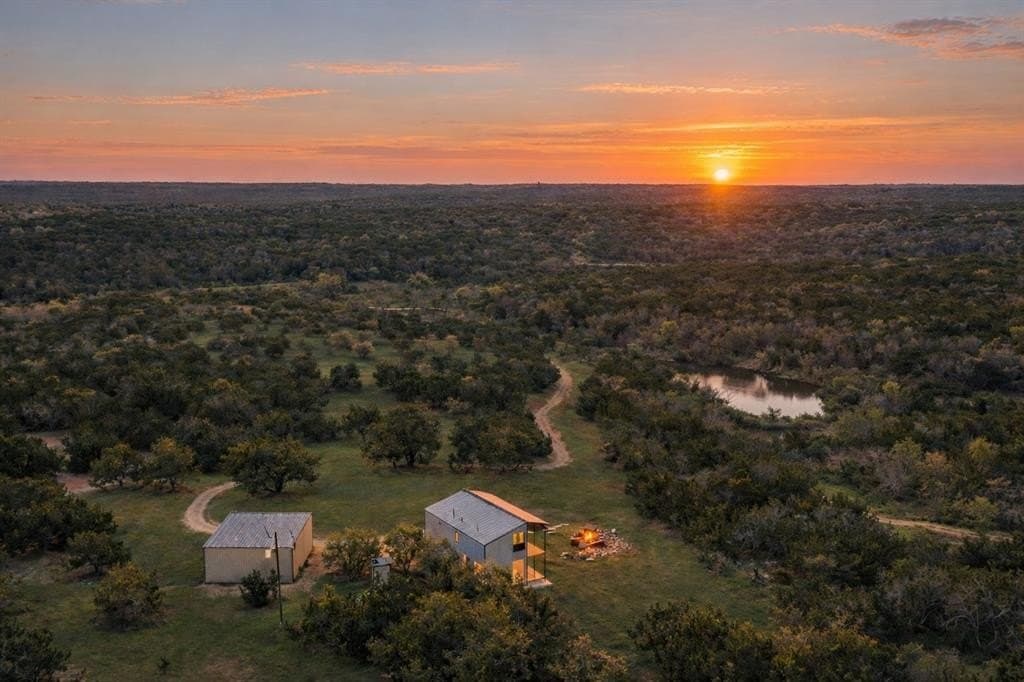 53.94 acres in Kendall County